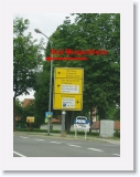 P7030015s * ...bis zur nchsten groen Kreuzung. Hier links abbiegen Richtung Bad Mergentheim / Creglingen / Stadtmitte. * 413 x 550 * (94KB)