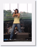 toa2006_060812_007 * Christina Strmer & Band | SA | Hauptbhne * 413 x 550 * (69KB)