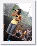 toa2006_060812_010 * Christina Strmer & Band | SA | Hauptbhne * 413 x 550 * (88KB)