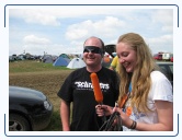 toa10_sa_011 * Im Tauberplanscher-Camp: Yellow durfte wieder mal ein Interview geben... * 2816 x 2112 * (1.37MB)