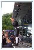 toa10_so_067 * Hauptbühne (SO) - The Hives * 2256 x 1496 * (1.82MB)