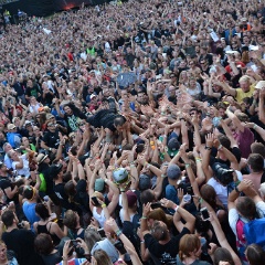 Taubertal-Festival 2019 (SA) - Hauptbühne - Donots  D71 8465