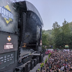 PXL 20250808 183432428